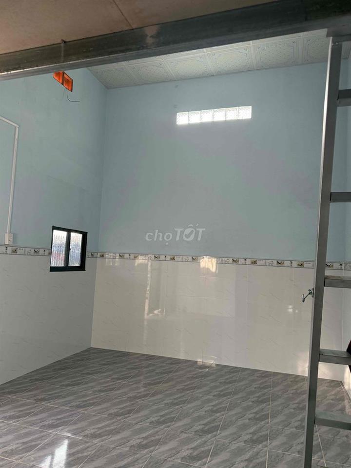 Kiot tại đường Bùi Thị Xuân (Mỹ Phước- Tân Vạn)