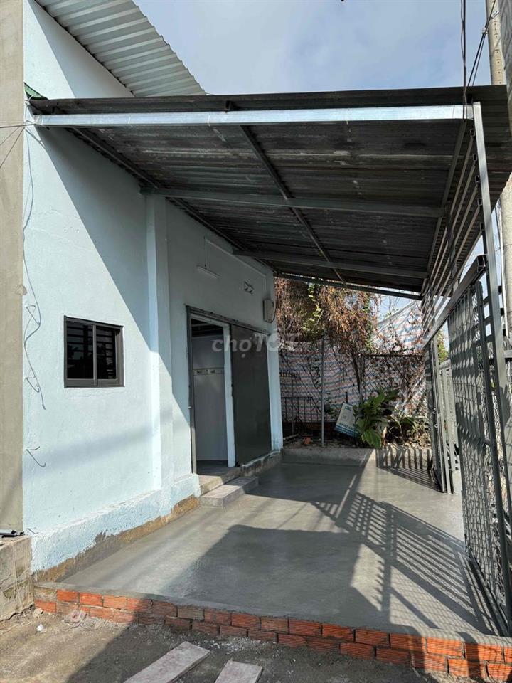 Kiot tại đường Bùi Thị Xuân (Mỹ Phước- Tân Vạn)