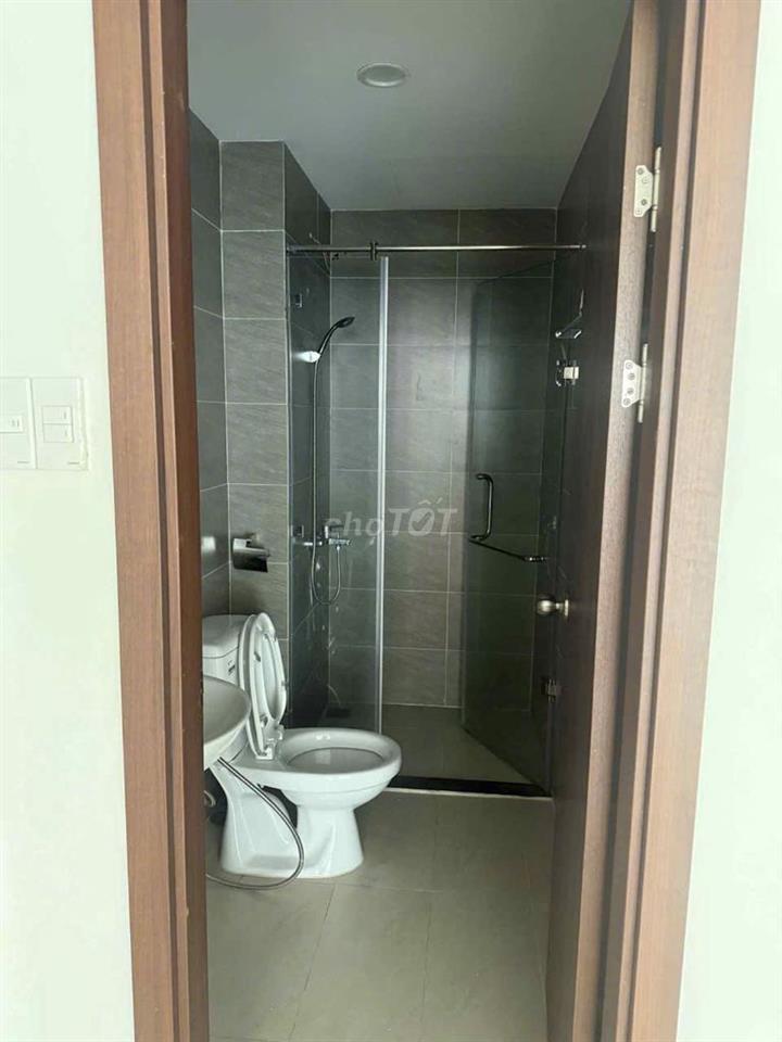 CHO THUÊ CH GREEN RIVER 2PN_2WC NỘI THẤT CƠ BẢN GIÁ 10TR _ Ở LIỀN ĐC