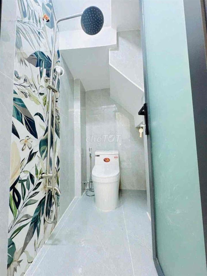 Nhà đẹp Hưng Phú quận 8 sổ hồng dọn vào ngay ngang gần 8 mét