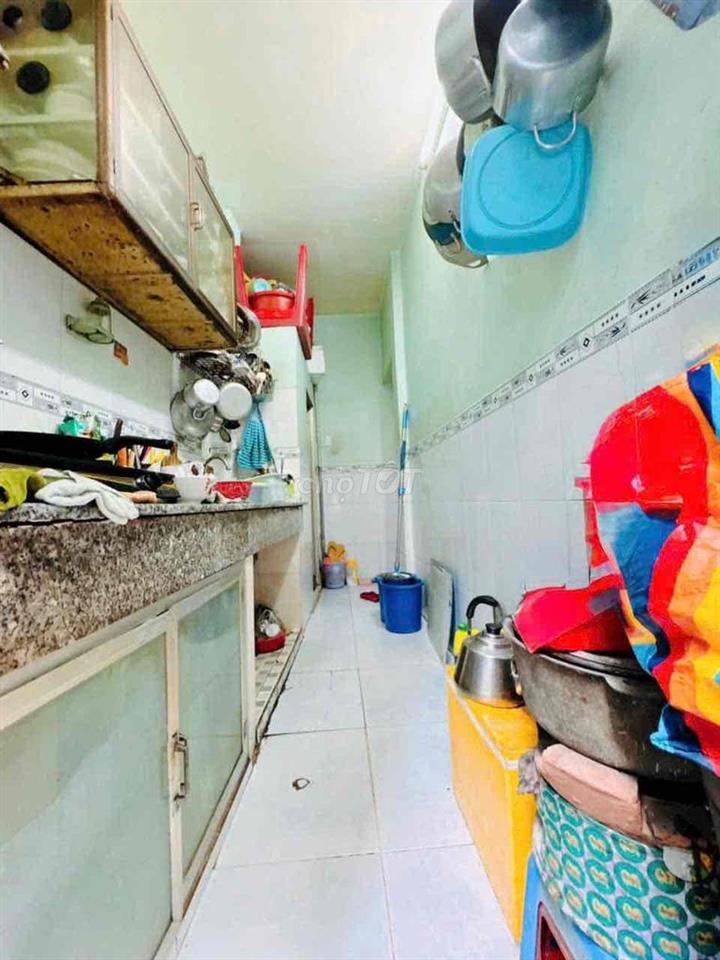 Nhà bán Dương Bá Trạc ngang 5m5 khu sầm uất giá rẽ