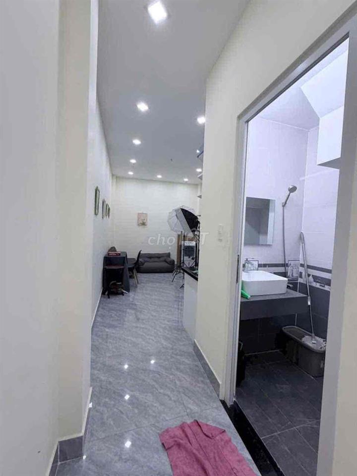 Nhà mới 4 tầng Dương Bá Trạc hẽm 5m giá rẽ