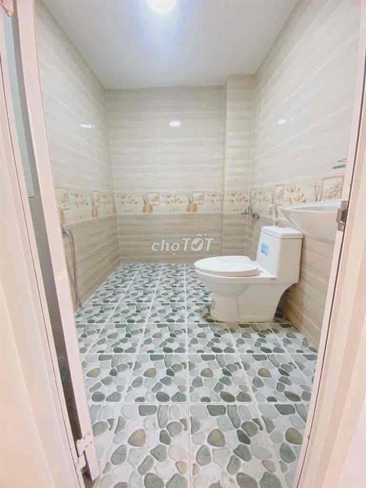 🔥 CHO THUÊ NHÀ HẺM XE TẢI PHẠM VĂN HAI  - 3 TẦNG - 4PN 5WC