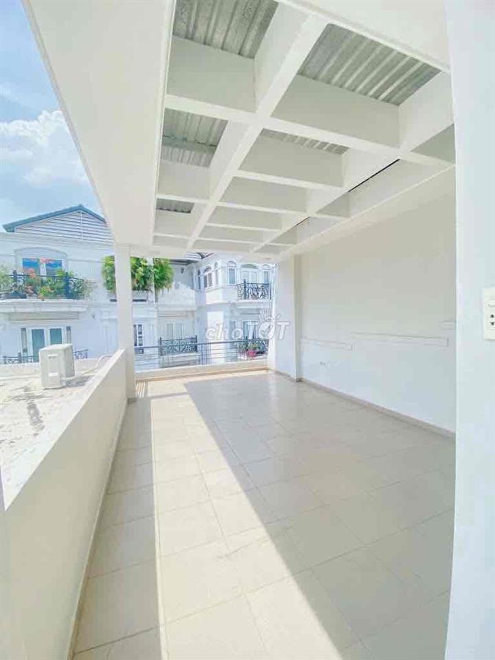 🔥 CHO THUÊ NHÀ HẺM XE TẢI PHẠM VĂN HAI  - 3 TẦNG - 4PN 5WC