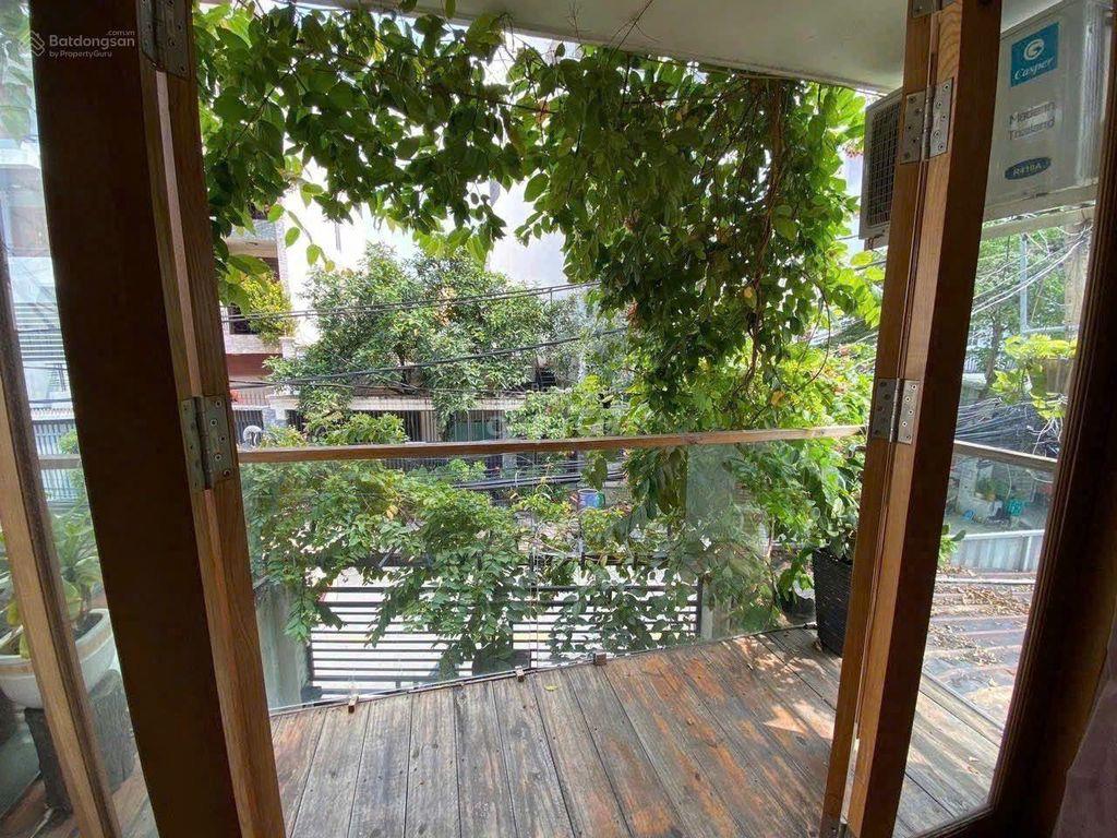 STUDIO FULL NỘI THẤT BAN CÔNG THOÁNG MÁT DỌN VÀO Ở NGAY