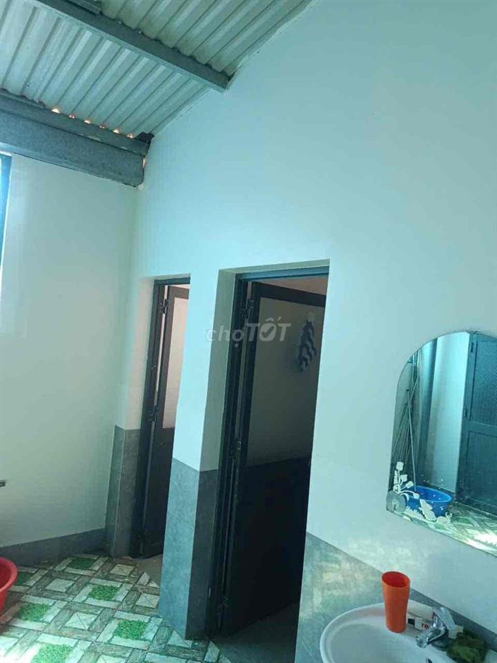 BÁN NHÀ SAU CỔNG CHỢ Ea Kao - TẶNG NỘI THẤT + Ô TÔ CON
