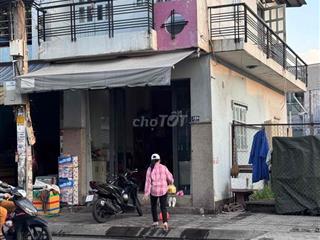 cần bán nhà ngay mặt tiền đường Lê Đình Cẩn