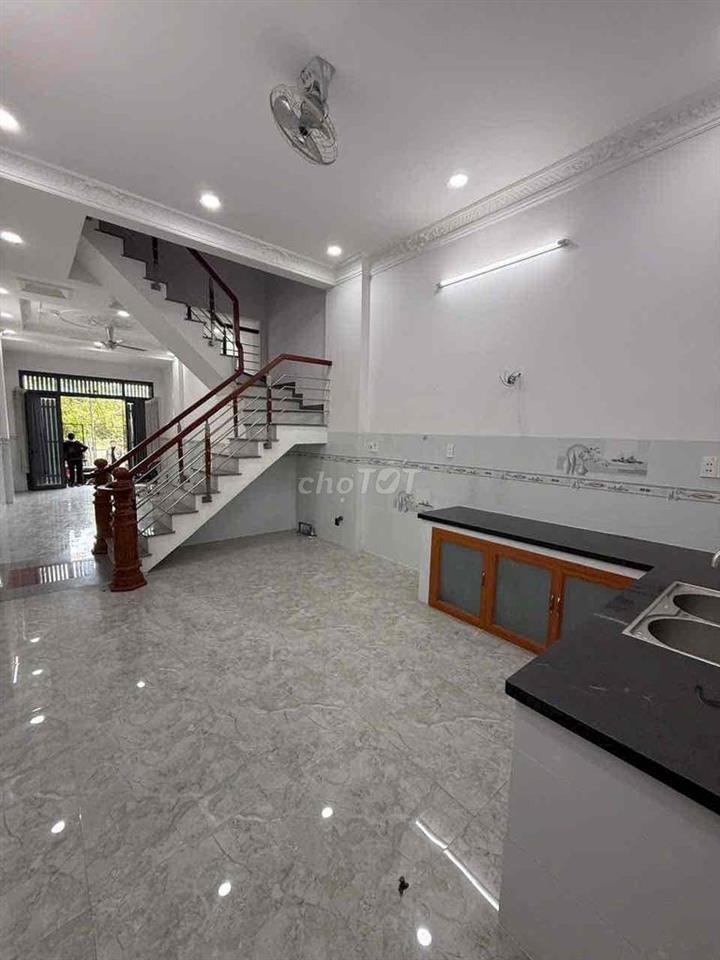 NHÀ THỚI AN PHÙ HỢP GIA ĐÌNH - ACE THUÊ LÀM VĂN PHÒNG !!!