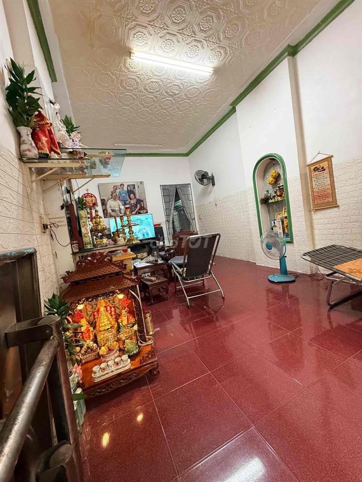 nhà 2 mặt tiền giá tốt