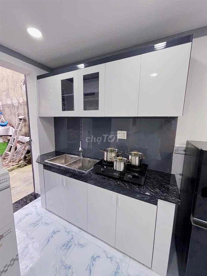 nhà 2 mặt tiền full nội thất