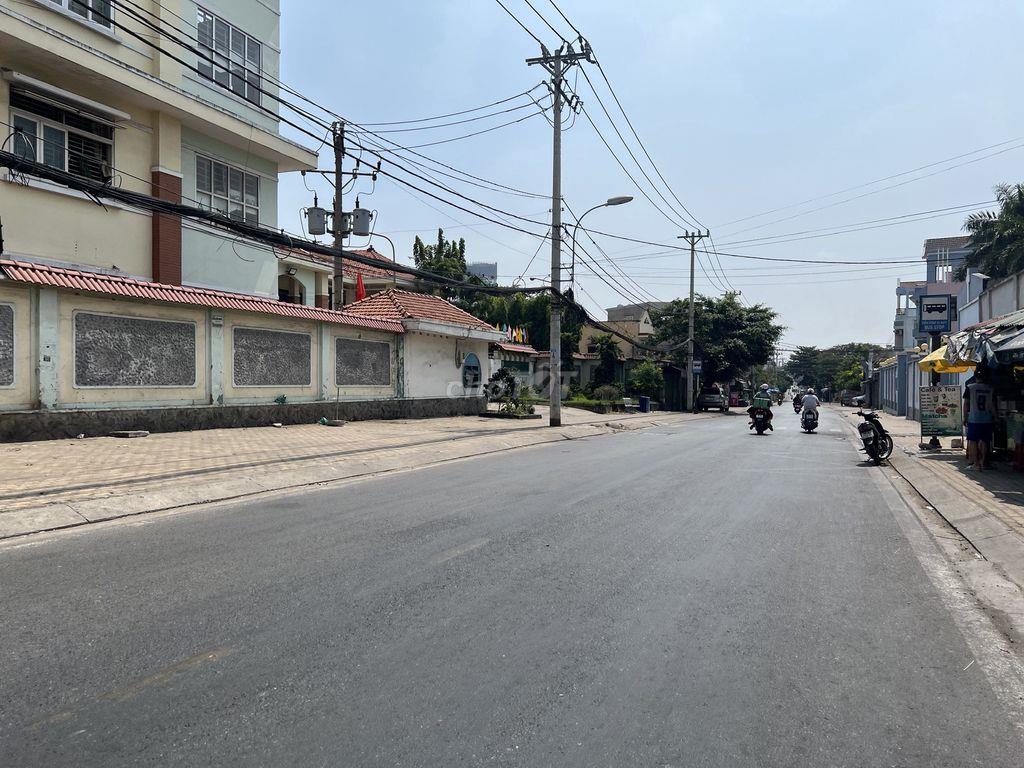 ĐẤT 700M2 MẶT TIỀN ĐƯỜNG SỐ 5 LINH XUÂN - PHÙ HỢP SHOWROOM, TTDV