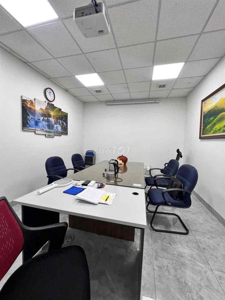 GALAXY VẠN PHÚC - Vừa ở vừa làm văn phòng -  Khu vực hiếm nhà bán