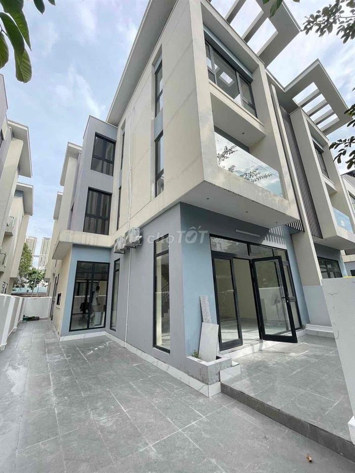 BÁN GẤP BIỆT THỰ VIP AN QUÝ VILLA - Cạnh CV Thiên Văn Học - vườn hoa