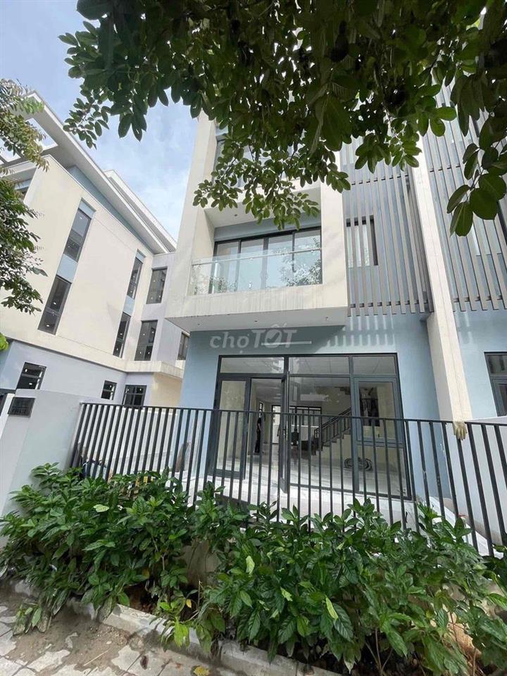 BÁN GẤP BIỆT THỰ VIP AN QUÝ VILLA - Cạnh CV Thiên Văn Học - vườn hoa