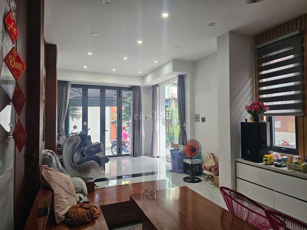 NỢ NGÂN HÀNG CẦN BÁN GẤP NHÀ 2MT GÓC ĐẸP SÁT CHỢ LIÊN KHU 5-6