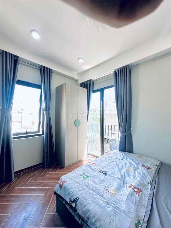 PHÒNG STUDIO BAN CÔNG FULL NỘI THẤT