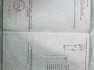 Nhà dương xe hơi,cách chợ 200m,ubnd trương hoc cấp 1,23 đầy đủ .