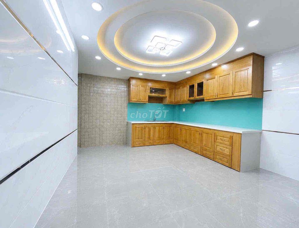 Bán gấp HXH Dương Quảng Hàm- khu VIP, dòng tiền~5-6%/năm, nhỉnh 11tỷ