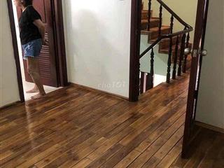 cho thuê nhà nguyên căn nhà 3 lầu, 4pn, 3wc, DT: 4x14m, Lê Thị Hồng