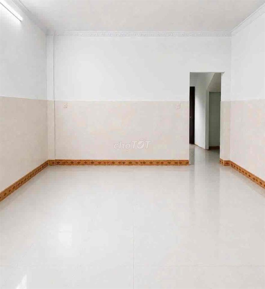 cho thuê nhà nguyên căn có nội thất, 4x12m, 2 tầng, 3pn/2wc