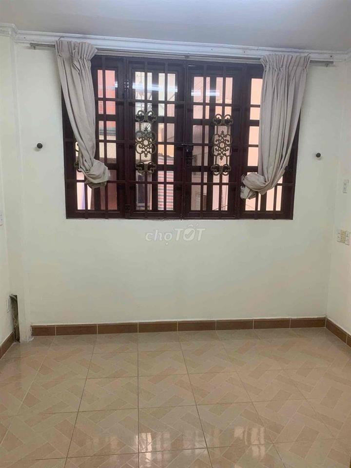 Cho thuê nhà nguyên căn Lê Văn Sỹ, 40m2, 4 lầu, 4 phòng, 3pn, giá 14tr