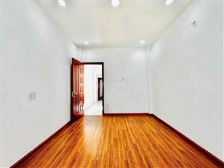 Cho thuê nhà nguyên căn mới 3 tầng, 4 x 18m, 3pn, Lê Thị Hồng, 15tr