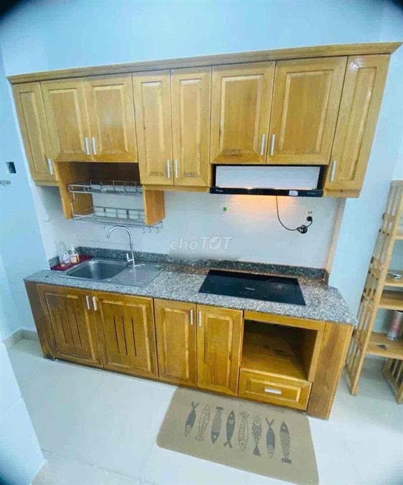 Cho thuê nhà nguyên căn sát mt Trần Kế Xương, 3.3x 8m, 3 tầng, 2pn/2wc