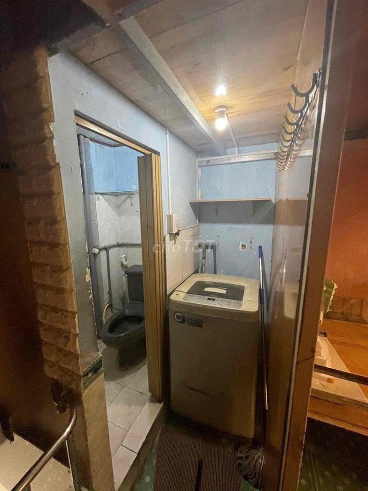 Cho thuê nhà mặt tiền KD Nguyễn Thái Bình, 3 tầng, sd 40m2, giá 9tr