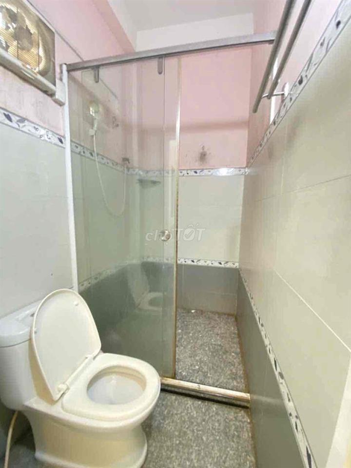 chi thuê nhà Nguyễn Trọng Tuyển, 4 tầng, 4pn/3wc, 4x10m, giá chỉ 14tr