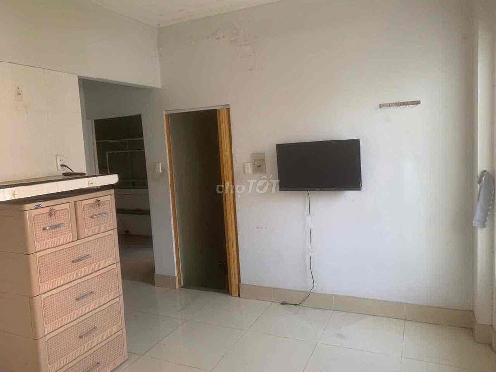 Cho thuê nhà nguyên căn 3 tầng, 3pn/2wc, 40m2, Nguyễn Thái Sơn m, GV