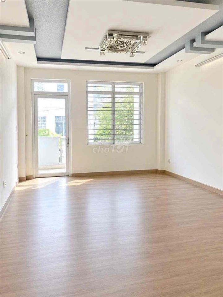 Nhà Nguyên căn khu nhà ga T3, 3 tầng ST, 4x 19m, 3pn/3wc, HHT