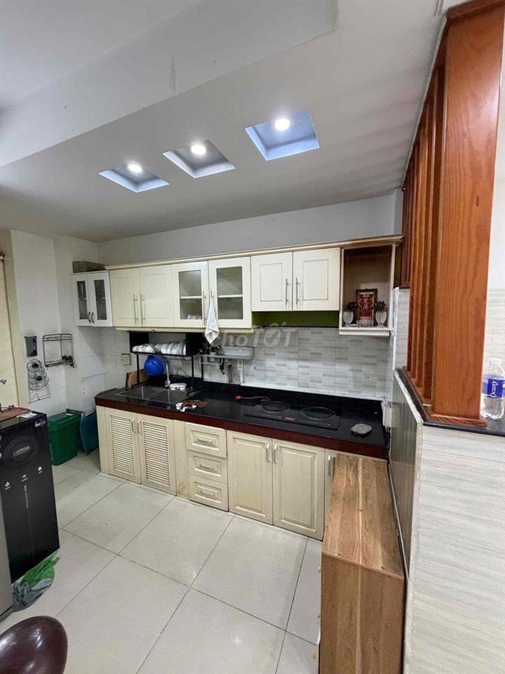 nhà nguyên căn Bùi Văn Thêm, 5 tầng, 4pn/4wc, ngay công viên Gia Định