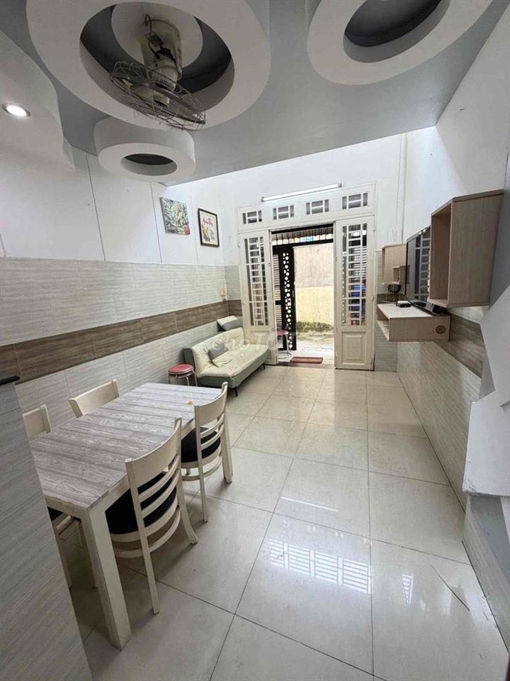 nhà nguyên căn Bùi Văn Thêm, 5 tầng, 4pn/4wc, ngay công viên Gia Định