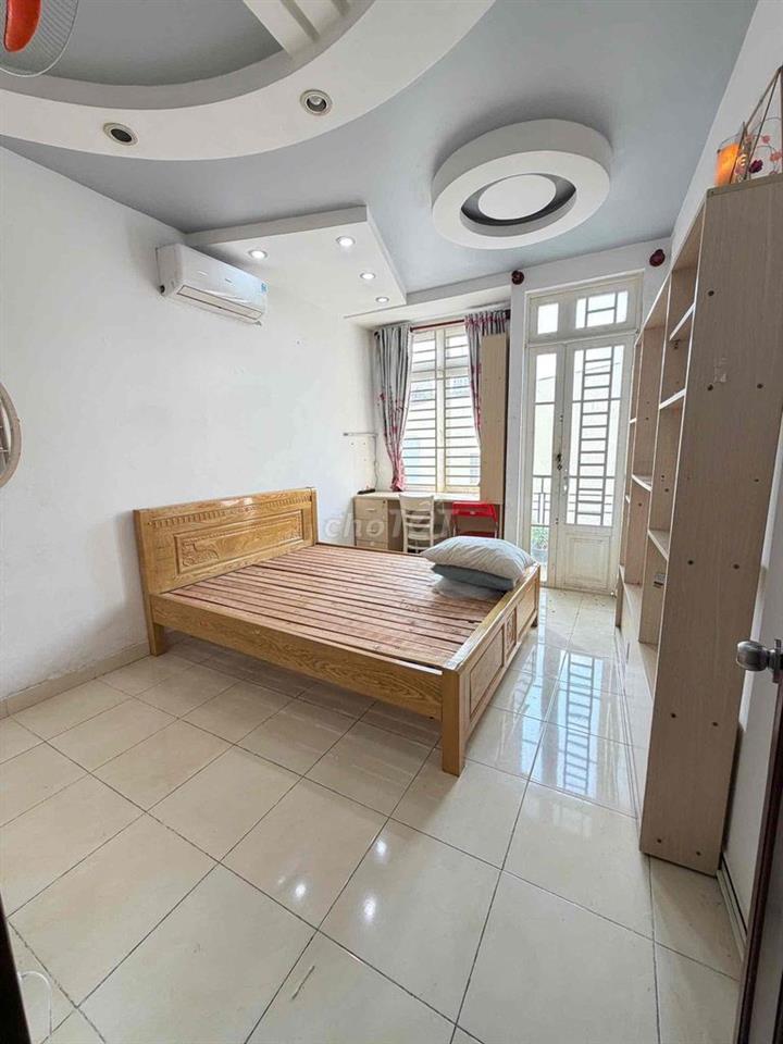 nhà nguyên căn Bùi Văn Thêm, 5 tầng, 4pn/4wc, ngay công viên Gia Định