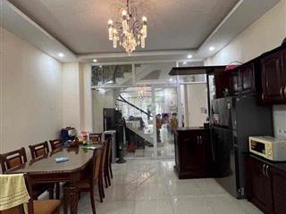 Cho thuê nhà khu VIP Nguyễn Văn Đậu, 3 tầng ST, 5x 20m, 5pn/5wc, 29tr