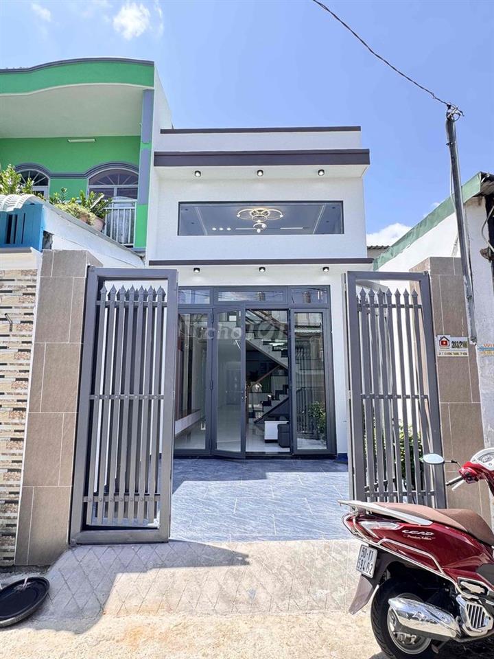 BÁN NHÀ 4M x 19M ĐÚC LỬNG 3 PN ĐƯỜNG 5M