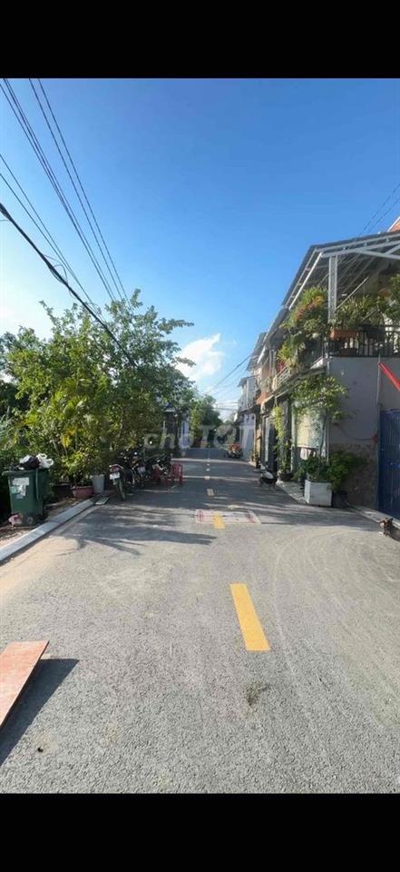 Bán Đất 5m x 17m Shr Đường 6m Thông