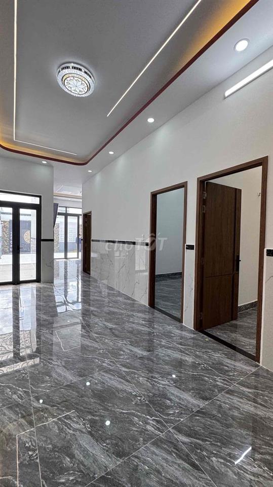 Bán Nhà 6,7 x 21 Sổ Hồng Riêng 3 PN Gần BX An Sương