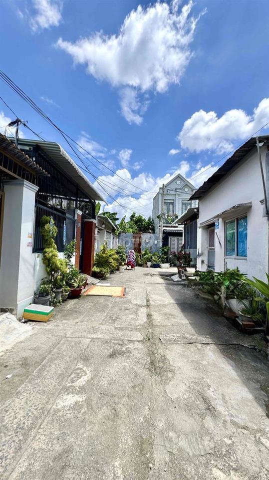 BÁN NHÀ 5M x 20M SỔ HỒNG RIÊNG 3 PHÒNG NGỦ