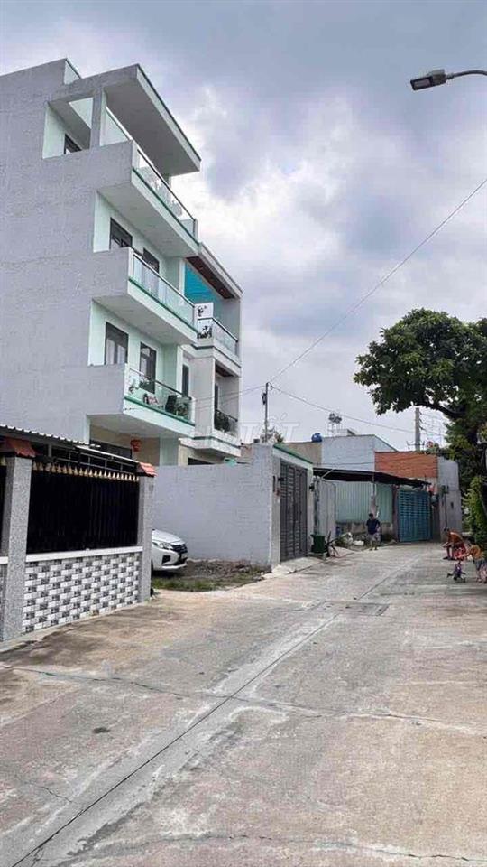 BÁN ĐẤT 7m* 22m SỔ HỒNG 156,3m2 ĐƯỜNG 8m