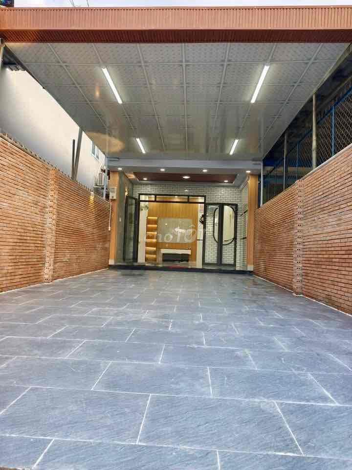 Bán Nhà MT Đường 5m x 35m  Nở Hậu 10m Shr 225m2