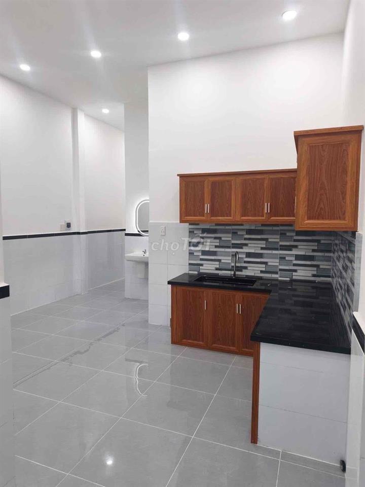 Bán Nhà MT Đường 5m x 35m  Nở Hậu 10m Shr 225m2