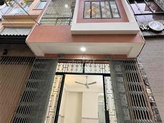cần bán nhà hẻm nguyên căn