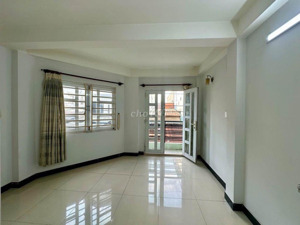 1.	NHÀ ĐƯỜNG SỐ 17 TRỆT 3 LẦU - KDC SẦM UẤT NGAY TT Q. 7
