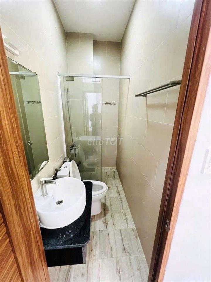 cho thuê nhà Lê Hồng Phong 3PN, 4WC giá 18tr