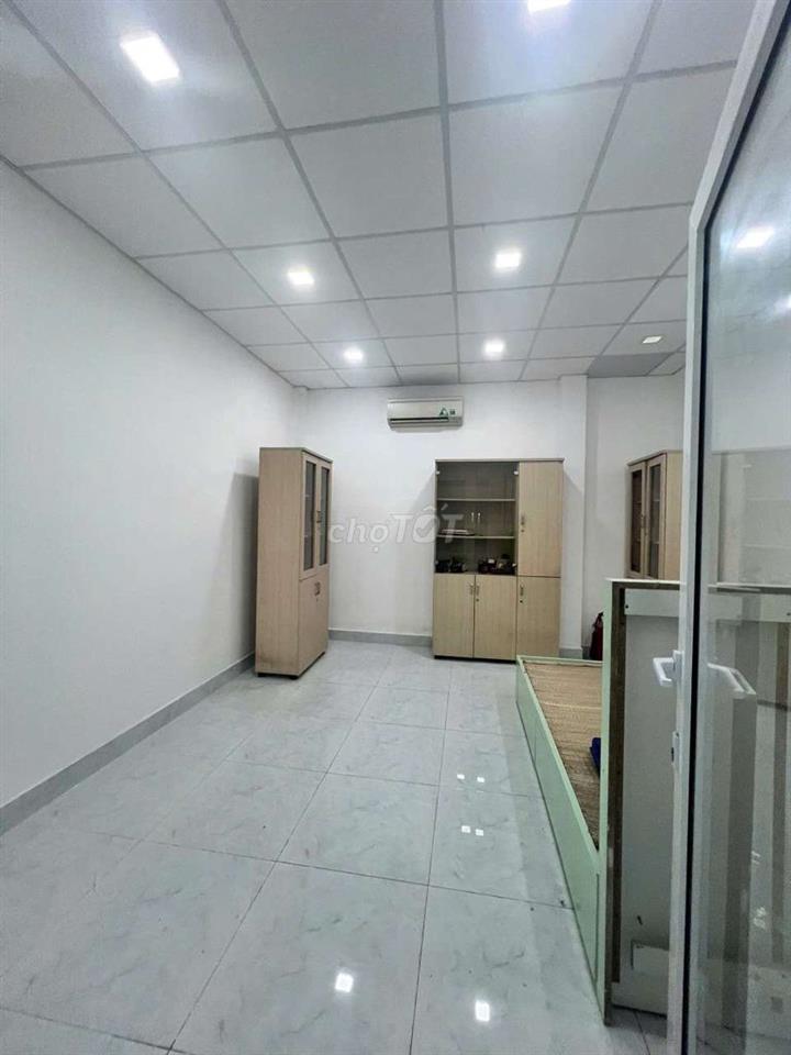 28tr nguyên tòa nhà 6x12m Nguyễn Cảnh Dị