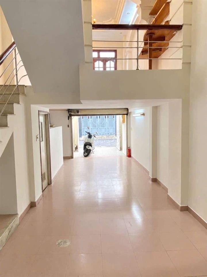 17Tr nguyên căn 4x18m, 3PN, 4WC Hoàng Hoa Thám