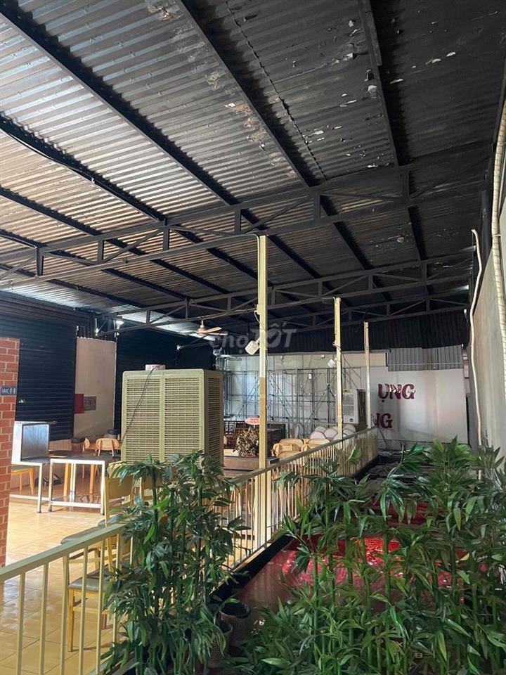 Cho Thuê Tầng 1 Nhà Lê Trọng Tấn