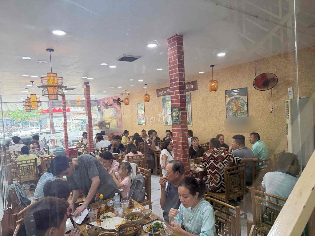 SANG NHƯỢNG NHÀ HÀNG CƠM NIÊU TÂN PHÚ