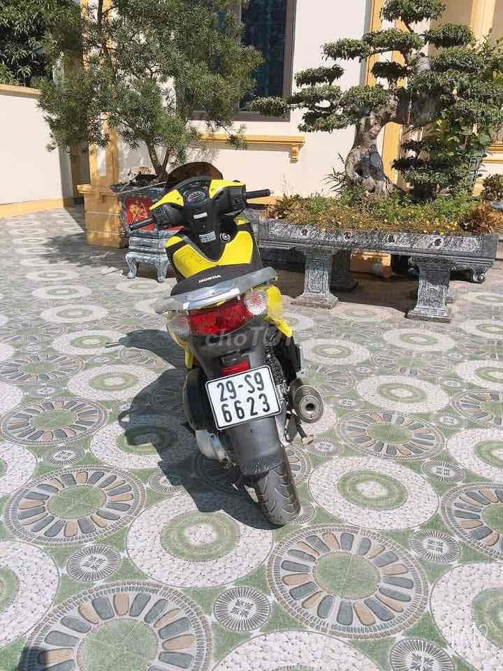 cho thuê nhà 2 mt thuy khuê giá 11 tr